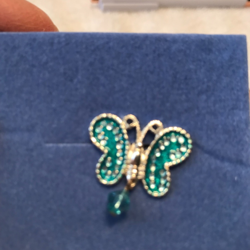 Vintage‎ Avon 2004 Butterfly Pin Birthstone December Rhinestone